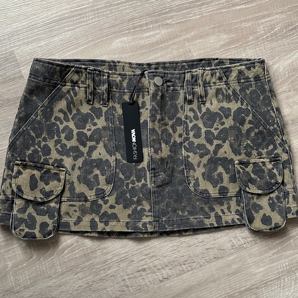 Fashion Nova Camo Print Mini Skirt